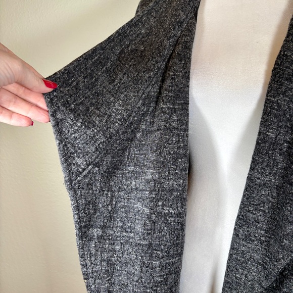 Eileen Fisher Charcoal Gray Knit Cardigan Size Medium - Picture 5 of 7